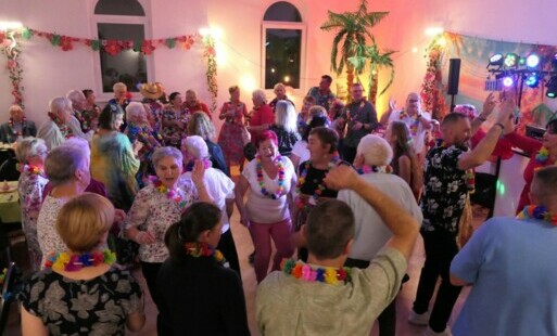 Zdjęcie do Jak zabawa, to na całego! Bal (nie tylko) dla senior&oacute;w 